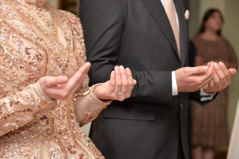 engaged couples love prayers